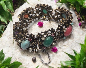 Bracciale vintage in filigrana con maglie a catena color bronzo dorato, misura 7", cabochon multipli, perle di strass, stile boho, bellissimo