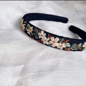 FLORAL HANDAMADE HEADBAND| Embroidered Women Headband, Linen Knot Turban, Handmade Hair Accessories from Canada