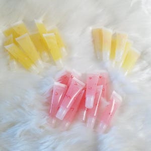 Ananas, Bananencreme & Erdbeermilchshake duftender Lipgloss - feuchtigkeitsspendend und glänzend!  10ml Röhrchen