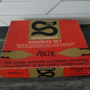 Vintage 1960’s Speedball Calligraphy Advanced Set W/Pens & Tips Text Book - 3061