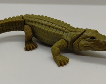 2001 Realistic 5" Green Wind-Up Alligator Crocodile