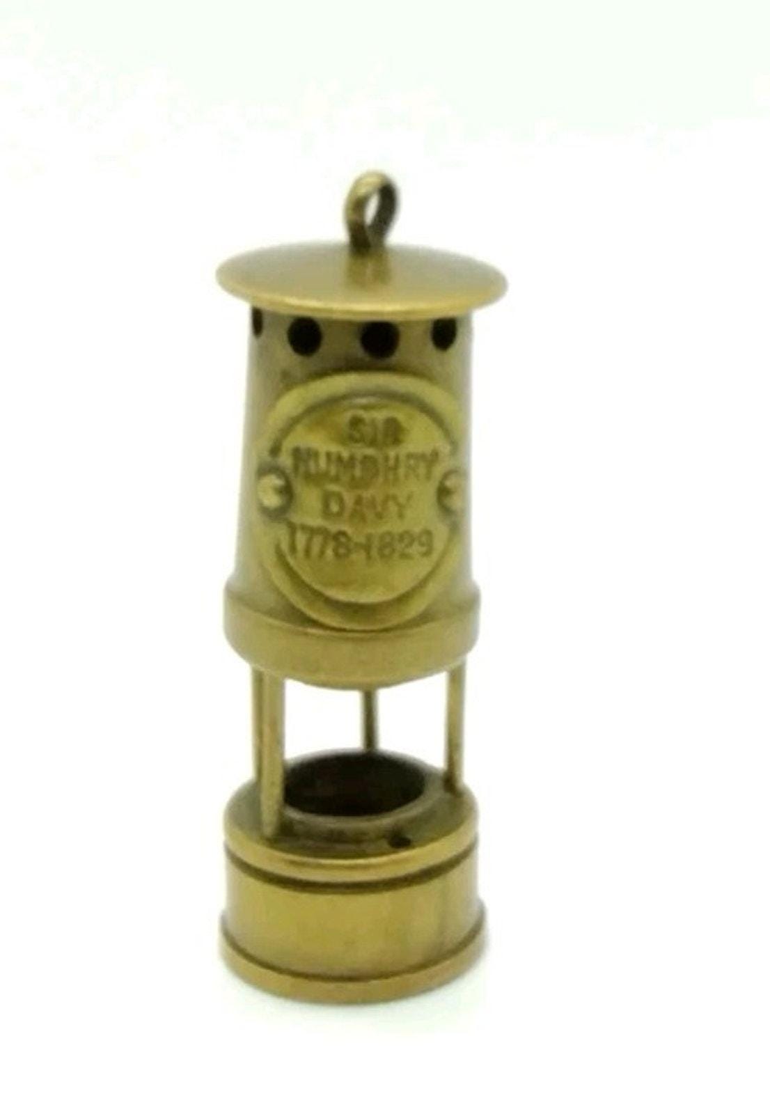 【新品未使用】Miners Lamp Amazon.com: Yongkist Safety Mining Light 1+2 LED Coal Mining