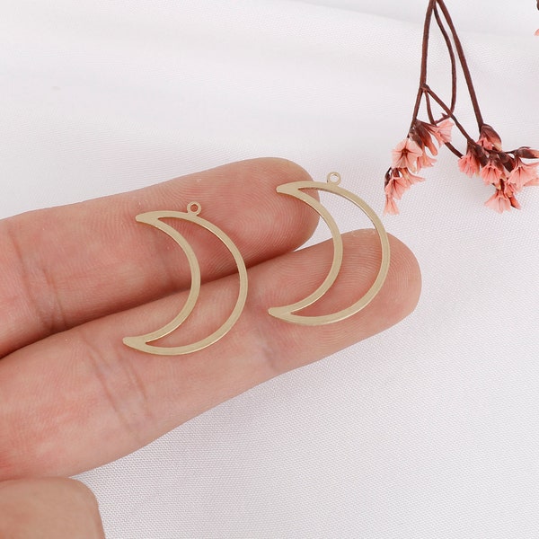 Raw Brass Cutout Moon Charm, Brass Moon Earring Pendant, Brass Accessories, Earring Connectors, Jewelry Supplies Making and Discovery