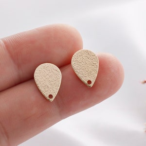 10 pcs Real Gold Plated Teardrop Earrings , Teardrop Post, Teardrop Ear Stud, Jewelry Making Materials, Earring Attachment