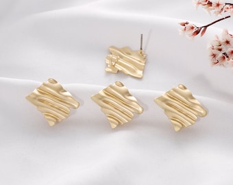 10pcs Matte Gold Stripe Diamond Alloy Earrings: Stainless Steel Ear Sticks