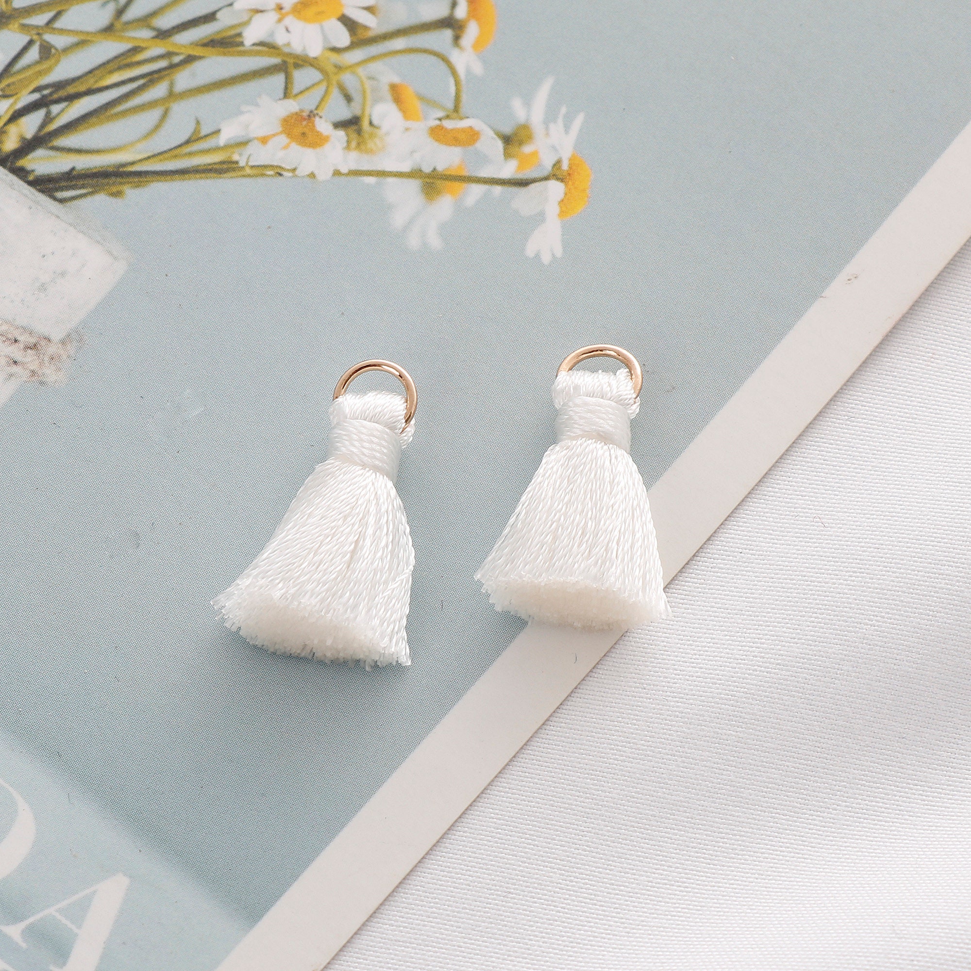 How To Make A Silk Tassel Pendant - Connecticut In Style