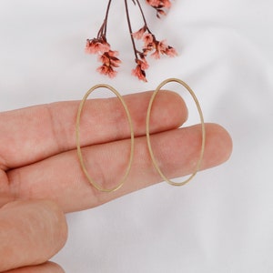 Raw Brass Oval Charm, Brass Oval Earring Pendant, Brass Fittings, Earring Connectors, Jewelry Supplies Making and Discovery