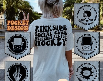 Hockey Mom Svg Png, Rinkside Social Club Svg, Hockey Svg, Tifoso di hockey Svg, Hockey Mama Svg, Maglietta da hockey Svg, Cheer Svg, Wavy Stacked Svg