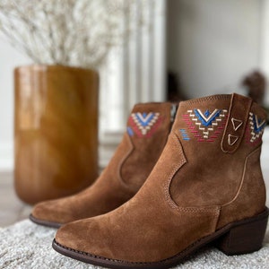 Gloria suede western booties with embroidery and Handstitch. Gift for her