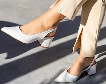 Chaussures à talons épais blancs, chaussures de mariage, chaussures de mariée en cuir blanc, chaussures à talons courts dos ouvert femmes