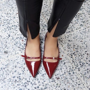 BURGUNDY MARY JANE, Pointed Toe Buckle Detailed Ballerinas, Shoes with Stripe Detail, Retro Strap Mary Janes, Women's Casual Flat zdjęcie 1