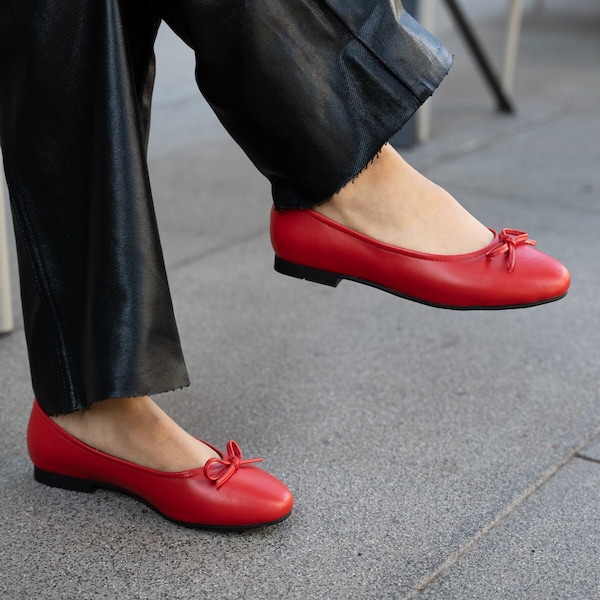 Red Bow Flats, Slip-on Flats with a Bow Accent, Versatile Flats Elevated with a Bow, Ballerina Flats, Handmade Flats, Women's Flats
