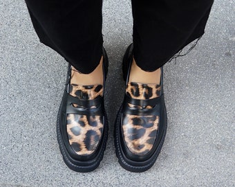 Handmade Women's Black Leopard Patterned Leather Loafers, Leather Shoes, Casual Oxford Shoes, Soft Leather Shoes, Casual Shoes, Slip On Shoe