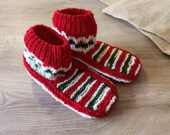 Christmas Wool Slippers, cozy hand-knit slippers for women and men