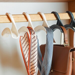 ANSTROUT Hanging Purse Handbag Organizer for Closet, Purse organizer with 4  Mesh Shelves Handbag Clo…See more ANSTROUT Hanging Purse Handbag Organizer