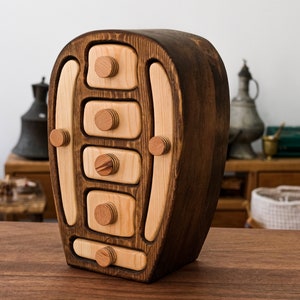 Wardrobe Shaped Wooden Jewelry Box, Special Wooden Rings, Necklaces, Earrings, Jewelry and Accessory Boxes For Mother's Day