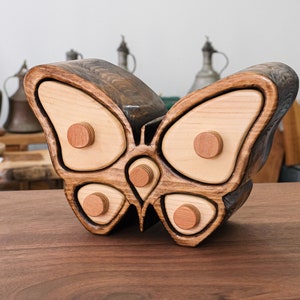 Butterfly Shaped Wooden Jewelry Box, Special Wooden Rings, Necklaces, Earrings, Jewelry and Accessory Boxes For Mother's Day Butterfly