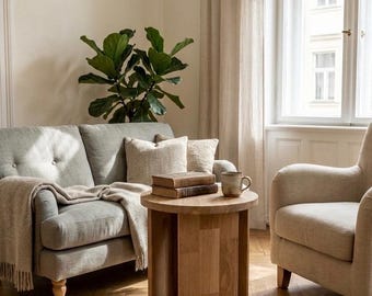 Beistelltisch aus massiver Eiche – Handgefertigter Holztisch – Minimalistischer runder Couchtisch – Naturmöbel aus Eiche – Velkar-Tisch