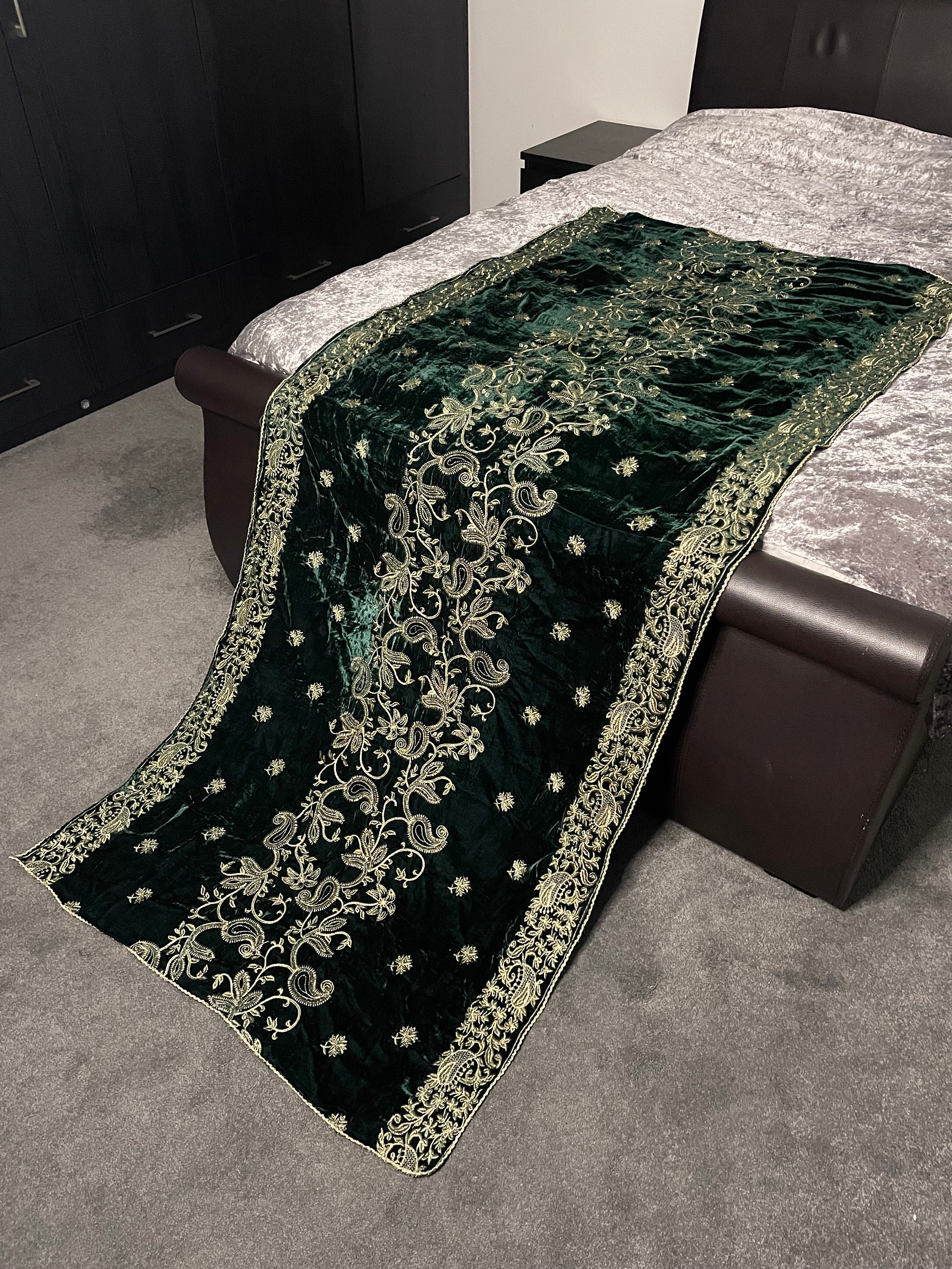 gents velvet shawl