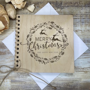 Carte de Noël faite main, carte de Noël gravée au laser, carte de Noël en bois rustique, carte de voeux de vacances, cadeau de Noël personnalisé, personnalisé