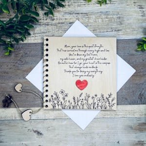 Carte de fête des mères, carte d'amour en bois pour maman, cadeau personnalisé pour maman, carte en bois faite main, cadeau unique, souvenir de maman sentimentale, respectueux de l'environnement