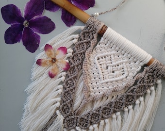 Macrame wall decoration