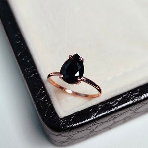 Schwarzer Onyx Ring, 925 Sterling Silber Ring, schwarzer Onyx Tropfenförmiger Ring, handgemachter schwarzer Onyx Ring, Onyx Verlobungsring