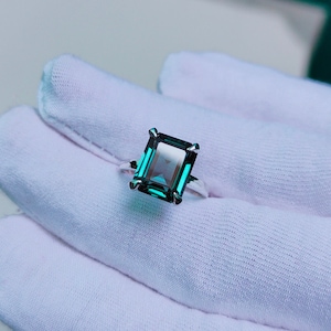 Teal sapphire ring,octagon cut Teal sapphire ring,925 Sterling Silver ring,green teal sapphire engagement ring, lab grown Teal sapphire ring