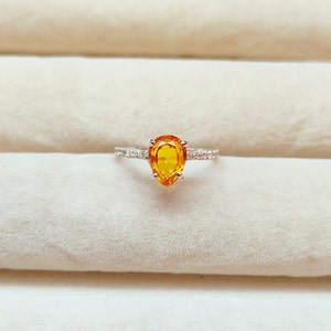 Yellow sapphire ring,pear cut Yellow sapphire ring,925 sterling silver ring, Lab grown Yellow sapphire ring, sapphire engagement ring