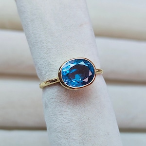 Ocean Teal sapphire ring,oval cut Teal sapphire ring,925 Sterling Silver ring,Sapphire engagement ring,lab grown Teal sapphire hand madering