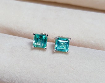 Details about   Light Green Sapphire gemstone stud earrings in sterling silver