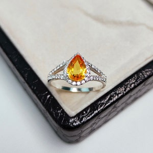 Yellow sapphire ring, pear cut Yellow sapphire ring 925 sterling silver ring Yellow sapphire ring, Lab grown Yellow sapphire hand made ring