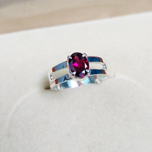 Natural Rhodolite garnet ring, 925 Sterling silver ring, oval cut garnet engagement ring, Rhodolite garnet hand made ring, Garnet gift ring