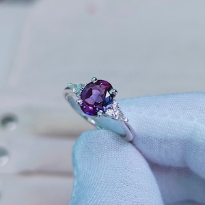 color change sapphire ring, Bi color sapphire ring 925 sterling silver ring, lab created sapphire ring, blue and purple sapphire ring