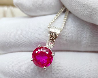 Rubinhänge, hänge i 925 sterlingsilver, Halsband med runda rubiner, Handgjort halsband med rubiner, Bröllopshalsband med rubiner