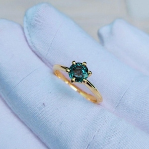 Teal sapphire ring, round cut Teal sapphire ring, 925 Sterling Silver ring, Sapphire engagement ring, lab grown Teal sapphire hand made ring