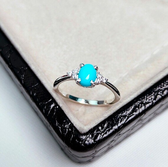 Natural Arizona Turquoise Ring: Oval Cabochon Turquoise Ring, 925