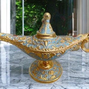 35 cm Aladdin’s magic Lamp , aladdin lamp , magic lamp , home decor aladdin magic lamp , wishing Aladdin made of high quality enamel metal