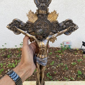 Stock Clearance Sale ,veronese Design 18.3 Inch Hanging Crucifix Very ...