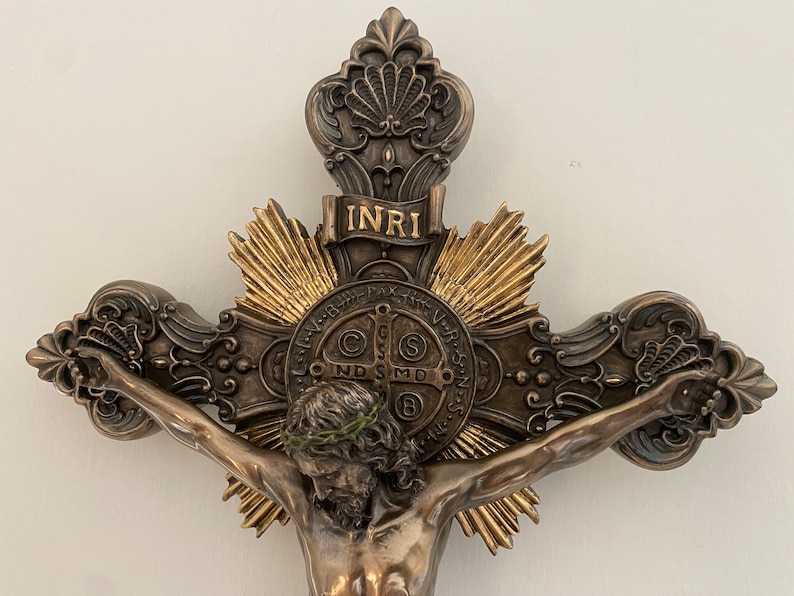 Stock Clearance Sale ,veronese Design 18.3 Inch Hanging Crucifix Very ...