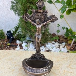 Veronese Design ,CRUCIFIX - JESUS holy water font , Christian home decor |  for hanging or standing, made of  Cold Cast Bronze Coated resin