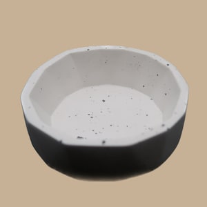 Stoneware Trinket Bowl – Versatile Catchall Dish, Jewelry Holder, Handmade