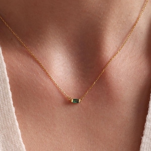 Dainty Personalized Baguette Birthstone Necklace, Birthstone Jewelry Gift, Gemstone Necklace, Christmas Gift for Her, Birthday Gift,Mom Gift