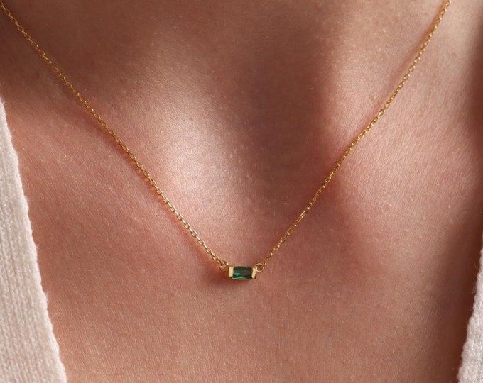 Dainty Personalized Baguette Birthstone Necklace, Birthstone Jewelry Gift, Gemstone Necklace, Christmas Gift for Her, Birthday Gift,Mom Gift