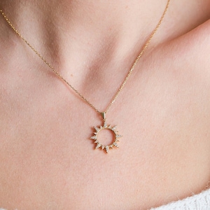 Pave Sun Necklace, Gold Sun Necklace, Boho Necklace, Diamond Sun Pendant, Summer Jewelry, Sun Charm, Celestial Necklace,Simple Gold Necklace