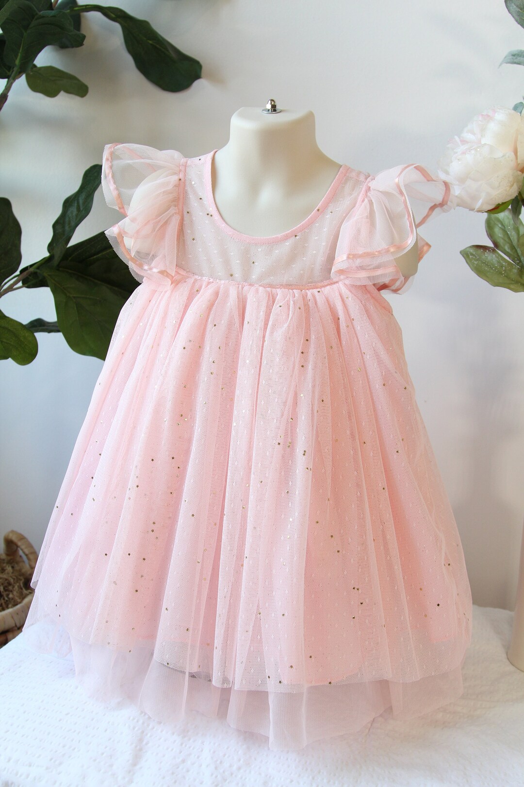 Baby Girl Pink Ruffle Sleeve Tutu Dress With Gold Star Sequins