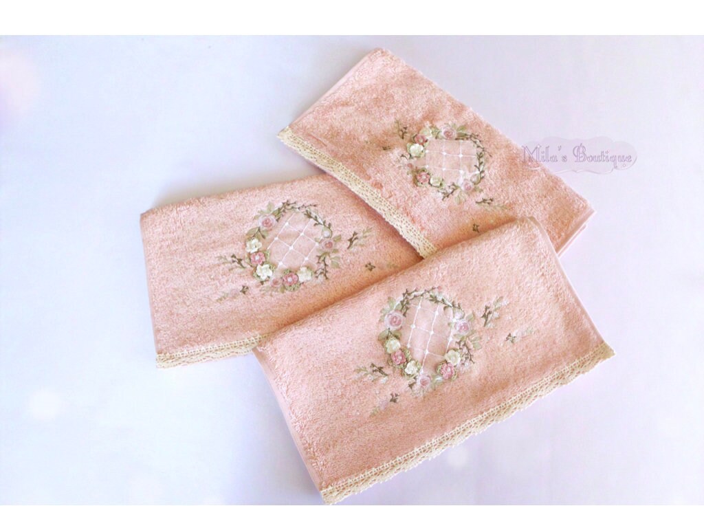 Small Hand/fingertip Towels, Set of 3. Peach Victorian Shabby Chic ...