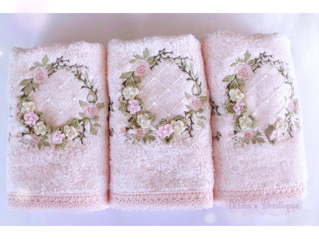 Small Hand/fingertip Towels, Set of 3. Pink Victorian Shabby Chic ...