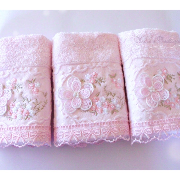 Petites serviettes à main/doigts, ensemble de 3. Rose victorien shabby chic français dentelles invité salle de bain décor idée cadeau pour son romantique