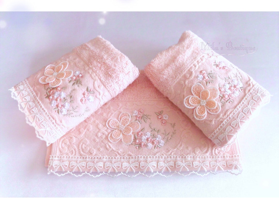 Begarm Hand Towels Fire And Water American Football Fingertip Towels Set Of 2 Soft Guest Face Towel Bathroom Decorations Thin Kitchen Tea Dish Towels 14.5"X28" Inches